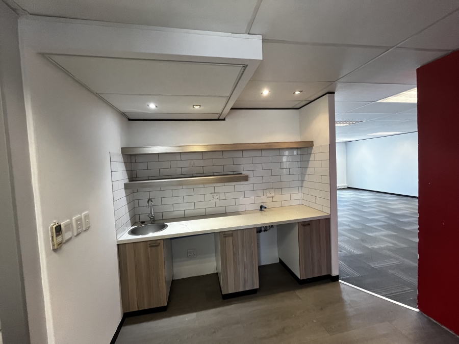 To Let commercial Property for Rent in Bo Oakdale Western Cape